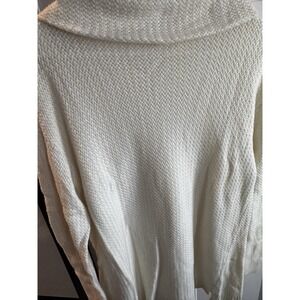 Vineyard Vines Women's Medium Cream Wool Blend Pocket‎ Turtleneck Sweater